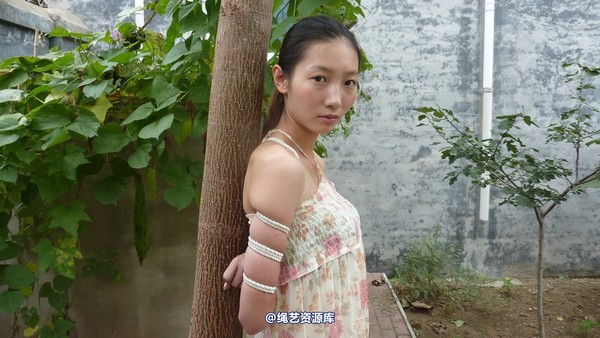 mj影视 - 夏晓夏唯美 第 19 张图片