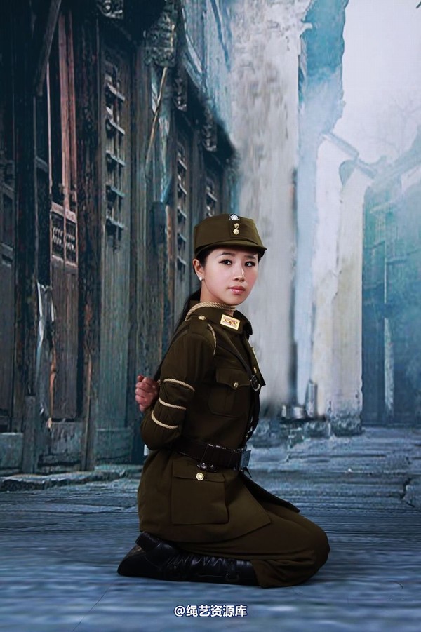 神艺缘 - 235-美式女制服 第 45 张图片