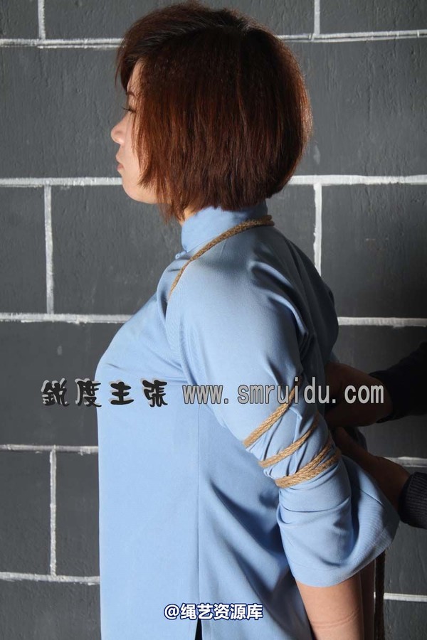 锐度主张 - 监房五四装捆绑模特：瑶瑶 第 45 张图片