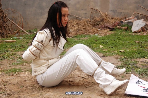 mj影视 - 安娜刑场2013-04-13 第 264 张图片