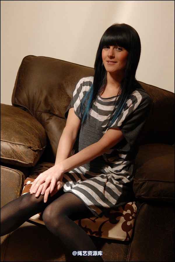 simplytied - Blue hair 第 3 张图片