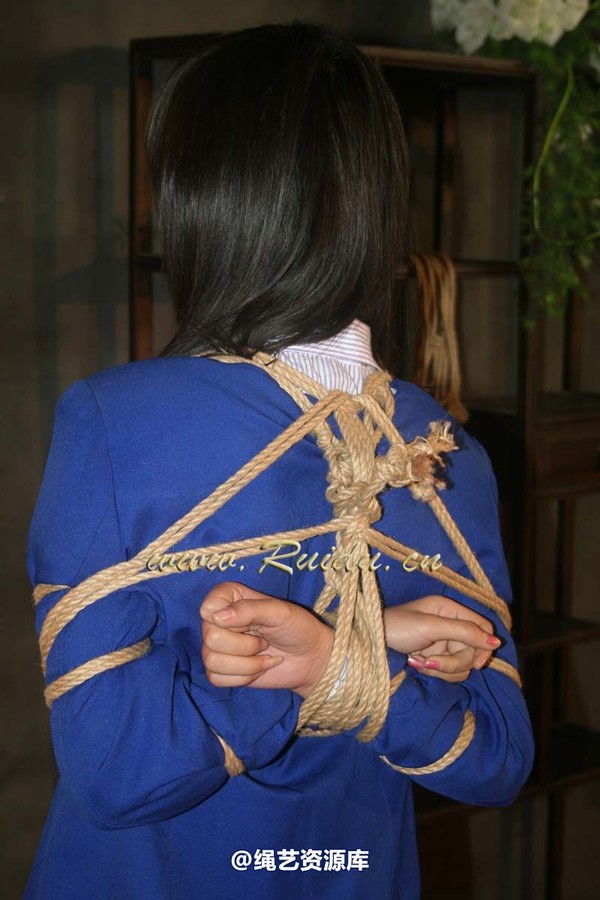 锐度主张 - 2008年第10期捆绑图（2.21）――蓝色制服 第 58 张图片