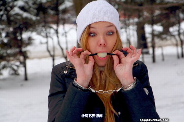 gaggedinpublic - gip410 第 52 张图片