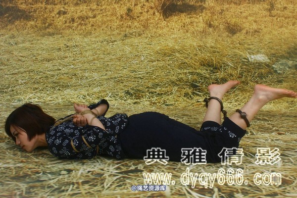 典雅倩影 - 347-女烈--月华 第 15 张图片