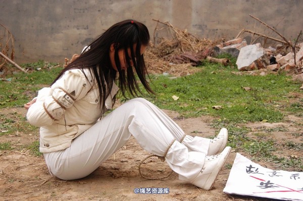 mj影视 - 安娜刑场2013-04-13 第 271 张图片