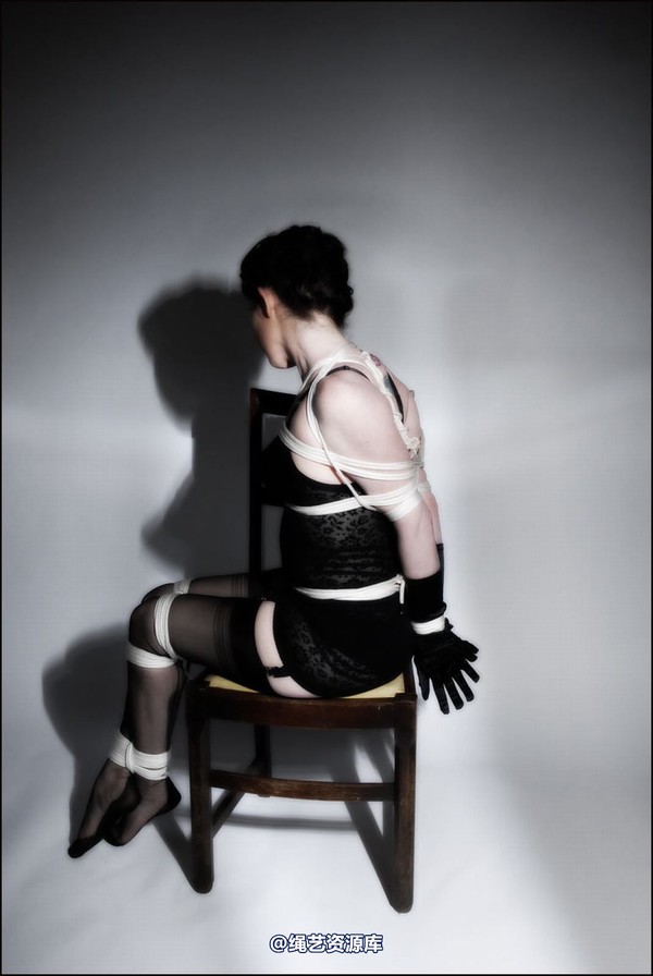 simplytied - 50s Girdle shoot 第 30 张图片
