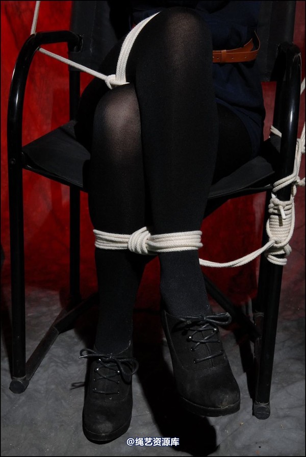 simplytied - How not to tie up a girl 第 21 张图片