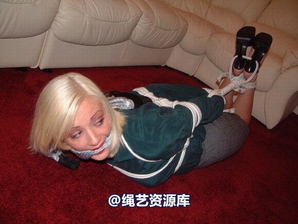 bondagebob - Angelica Vamp Secretary 4 第 12 张图片