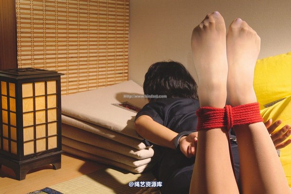 丽柜美束 - 2005-07-14 第 27 张图片