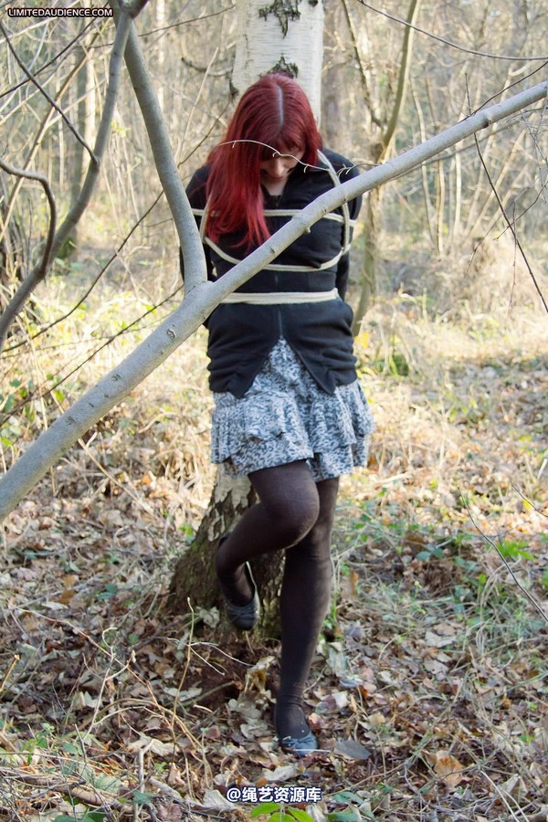 limitedaudience - 2012 scarlett stuck in the woods 第 31 张图片