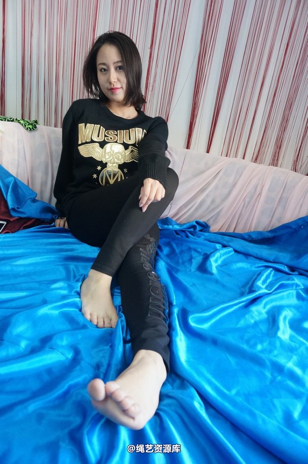 dk13美束馆 - 9.28-黑白B-34P 第 25 张图片