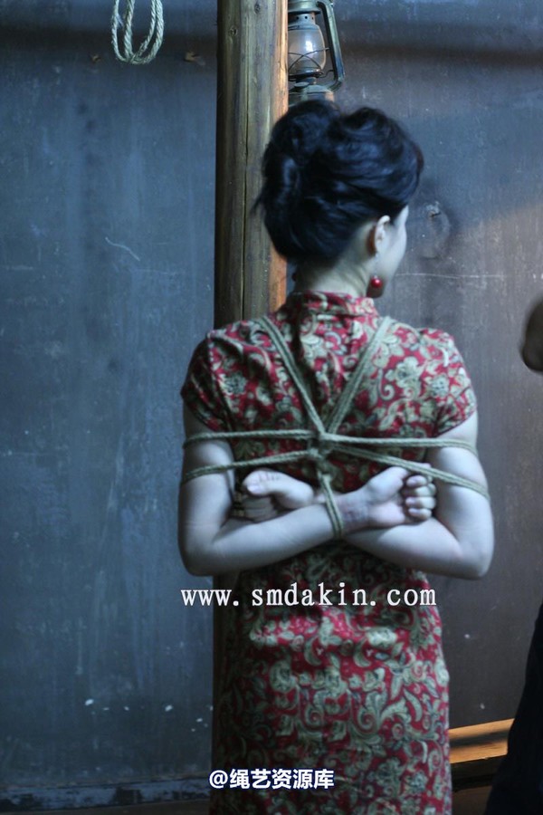 锐度主张 - 2009年第56期捆绑图（2009.11.29）模特：叶子 晓云 第 21 张图片