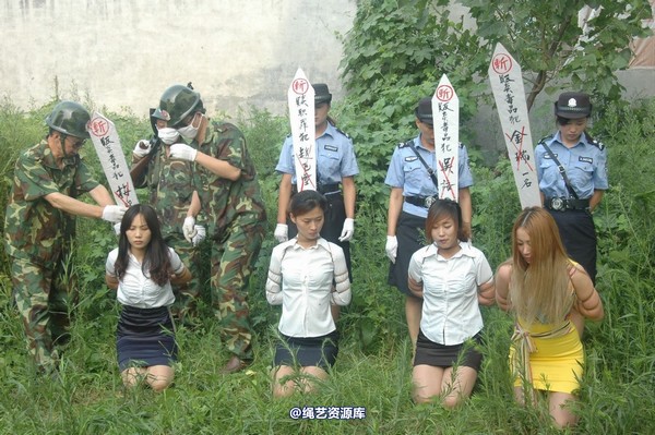 mj影视 - 血的代价执行刑场 失禁战栗2013-08-26 第 8 张图片