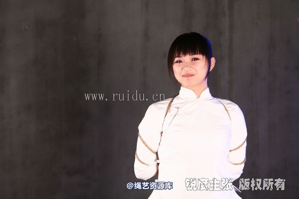锐度主张 - 2008年第61期捆绑图（11.5）模特：莹儿 第 25 张图片