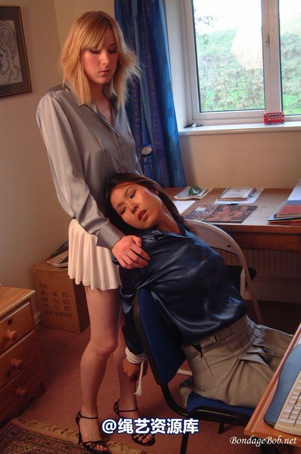 bondagebob - Luxi and Kerry Office romance 第 15 张图片