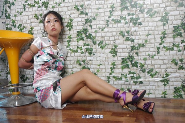唯美之家 - 羊羊旗袍五花2010-8-26 第 35 张图片