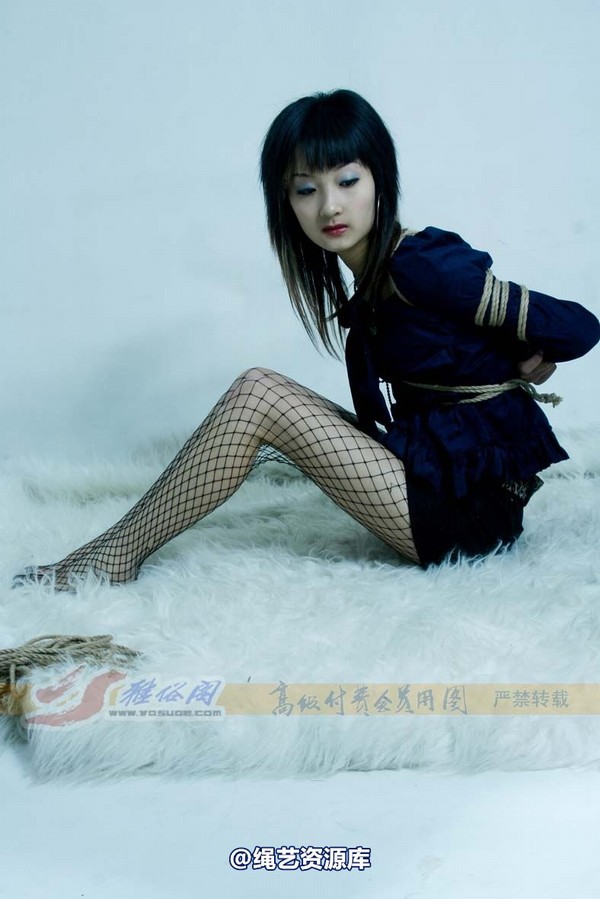 雅俗阁 - 20070404雪儿制服 第 15 张图片