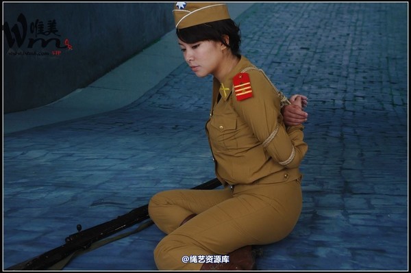唯美之家 - 08-05-07特务 第 390 张图片