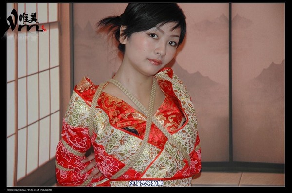 唯美之家 - 08-05-29盈盈汉服-护士装 第 157 张图片