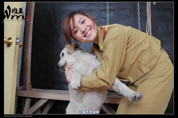 唯美之家 - 2008-12-18军统女特务受刑(剧照) 第 32 张图片