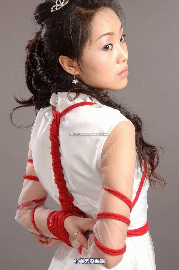 丽柜美束 - 2006-08-22 第 21 张图片