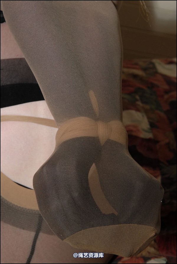 simplytied - G in black encasement 第 38 张图片