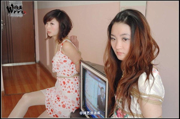 唯美之家 - 2009-11-25魅儿和书瑶 第 28 张图片