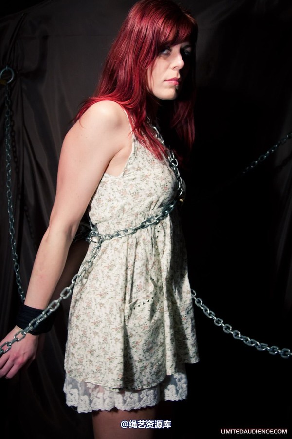 limitedaudience - 2012 scarlett chained and tied 2 第 16 张图片