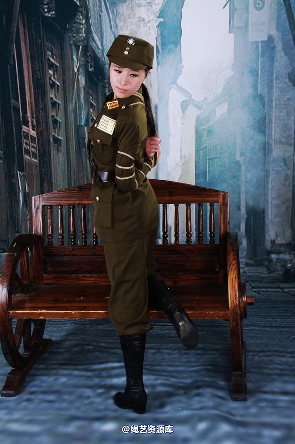 神艺缘 - 235-美式女制服 第 24 张图片