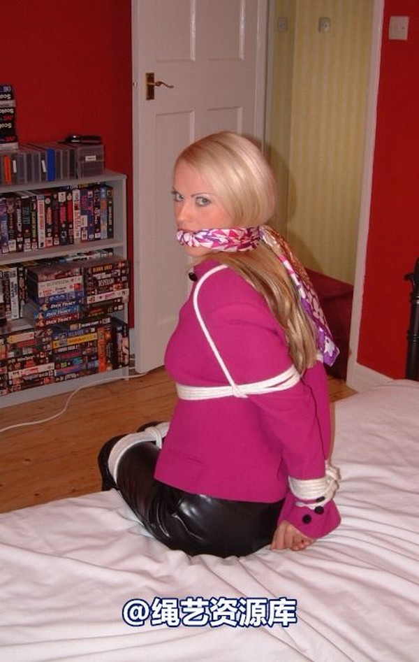 bondagebob - Jasmine Sinclair Bossy girlfriend 1 第 20 张图片