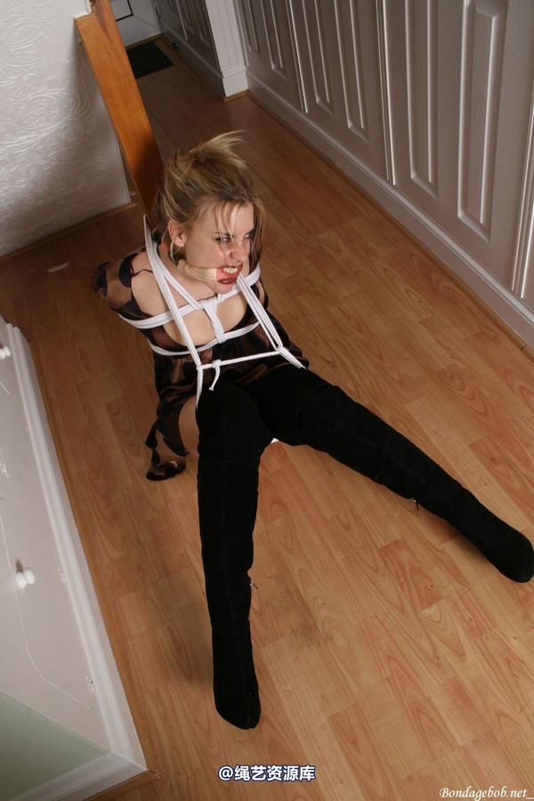 bondagebob - Tammy Squirming for freedom - no chance 第 73 张图片