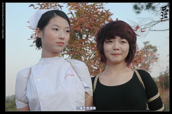 唯美之家 - 2008-11-13外拍(集体) 第 483 张图片