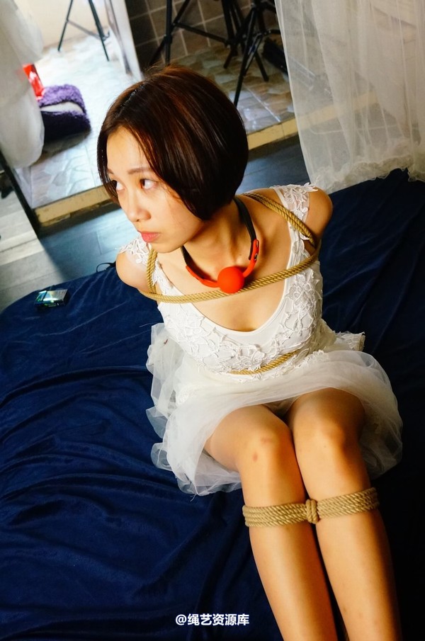 dk13美束馆 - 9.16-小仙儿白婚纱-D130P 第 92 张图片