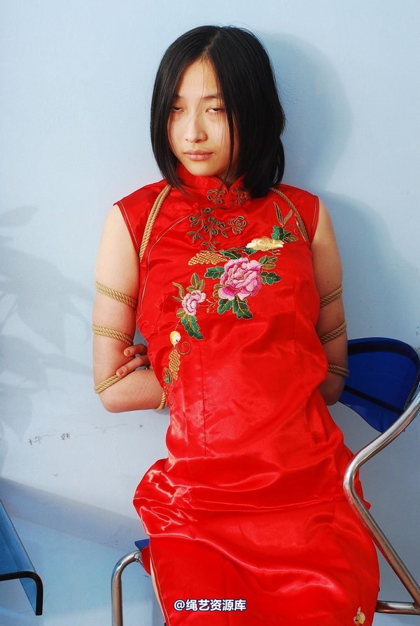 唯美之家 - 白雪试服装4 第 39 张图片
