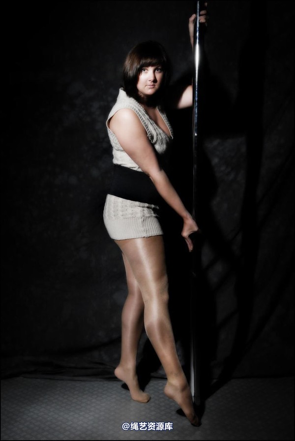 simplytied - Pole request 第 1 张图片