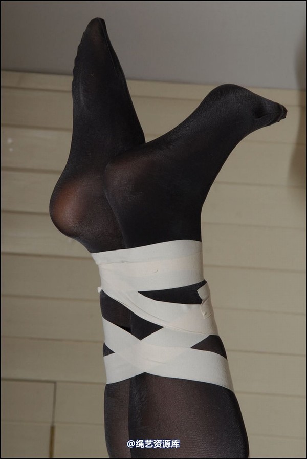 simplytied - Grey encasement 第 33 张图片