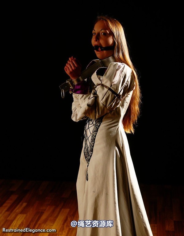 restrainedelegance - Medieval Princess Bound and Gagged 第 1 张图片