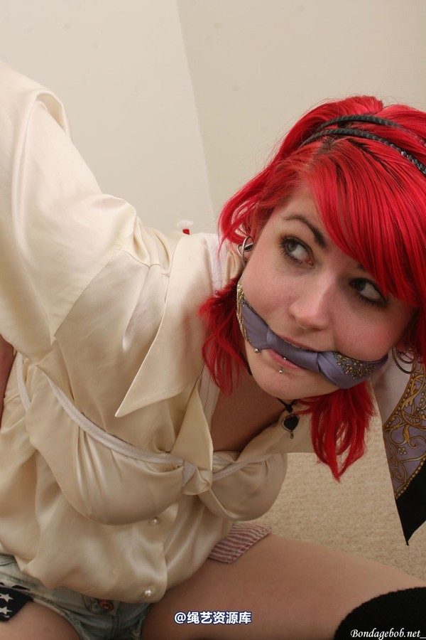 bondagebob - Emma J Black That pirate look! 第 101 张图片