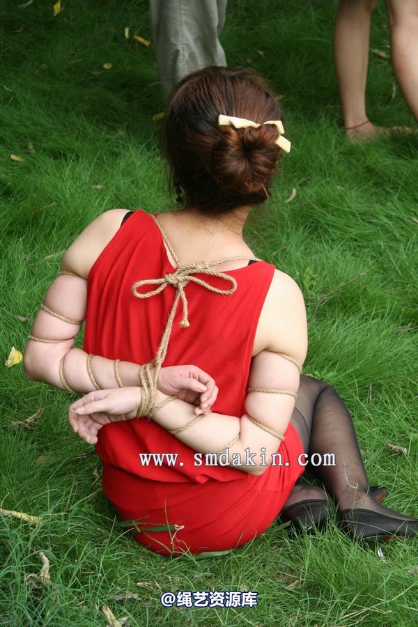 锐度主张 - 2009年第40期捆绑图（2009.8.9）模特：姗姗 月儿 第 48 张图片