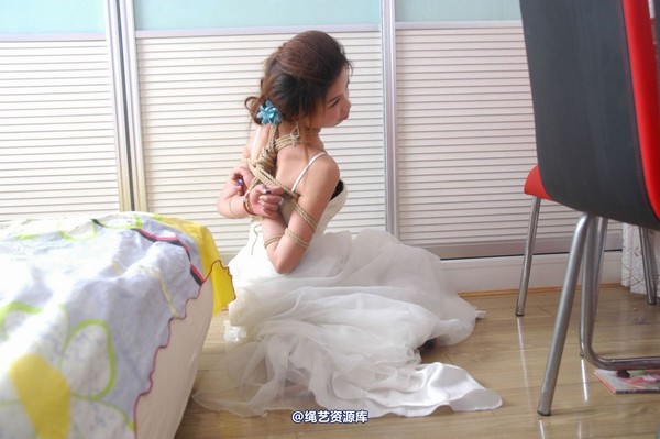 唯美之家 - 丽莎婚纱捆绑2010-7-8 第 69 张图片