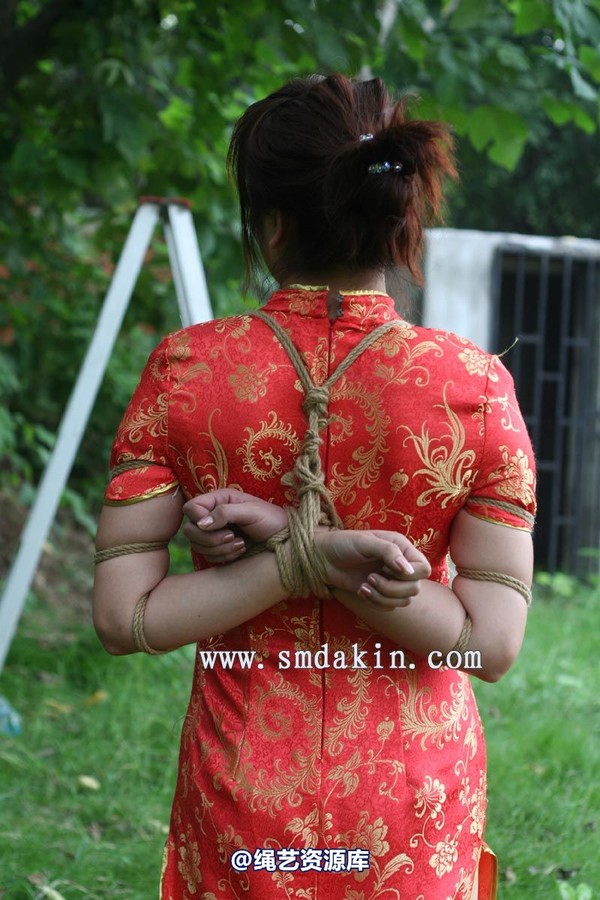 锐度主张 - 红旗袍模特：姗姗 第 39 张图片