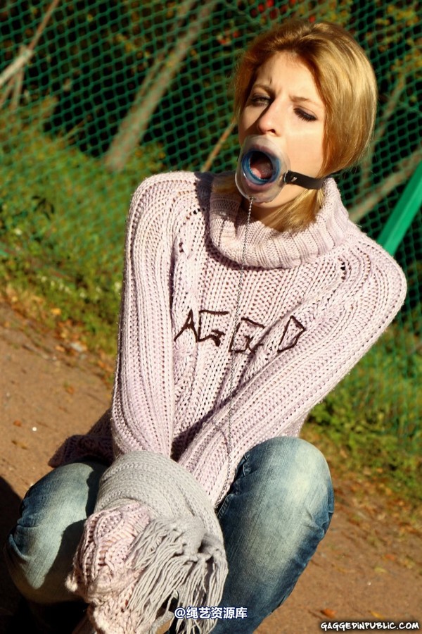 gaggedinpublic - gip345 第 52 张图片