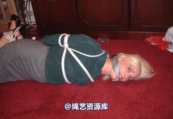 bondagebob - Angelica Vamp Secretary 4 第 30 张图片