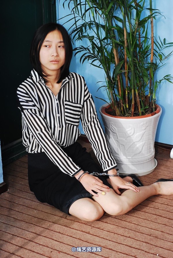 唯美之家 - 白雪试服装12 第 60 张图片