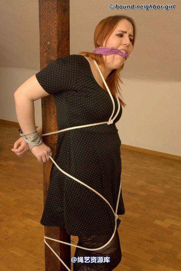 bound-neighbor-girl - Caprice - Office bondage 3 第 35 张图片