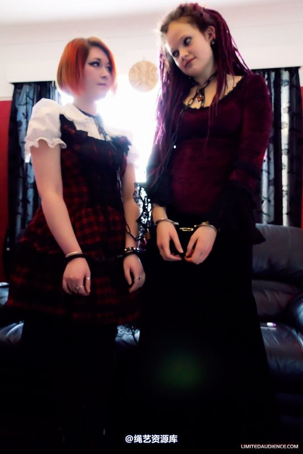 limitedaudience - 2012 beckykat six harmless handcuff fun 第 9 张图片