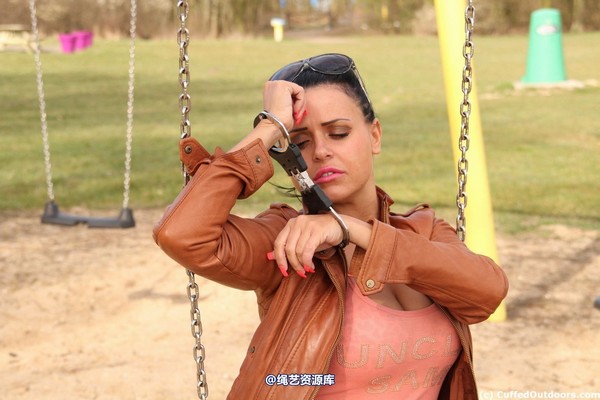 cuffedoutdoors - cod380 第 9 张图片