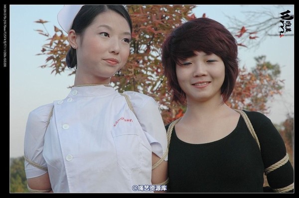 唯美之家 - 2008-11-13外拍(集体) 第 482 张图片