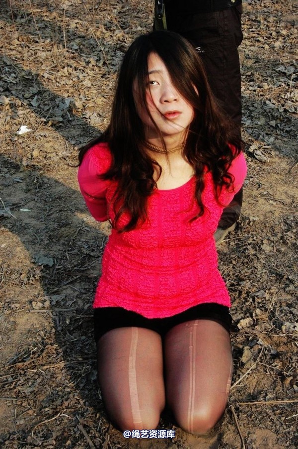 mj影视 - 2013-3-5陈沫踏青 黑丝美女最终的不归路 第 367 张图片