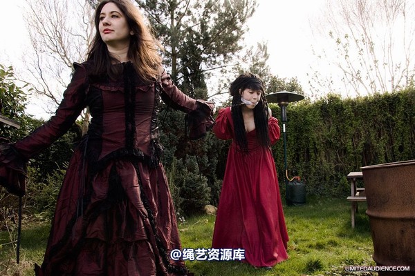 limitedaudience - 2009 catya lex eleven captive countess 第 13 张图片